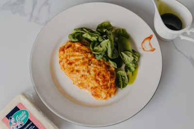 Pui la cuptor cu șuncă și cașcaval